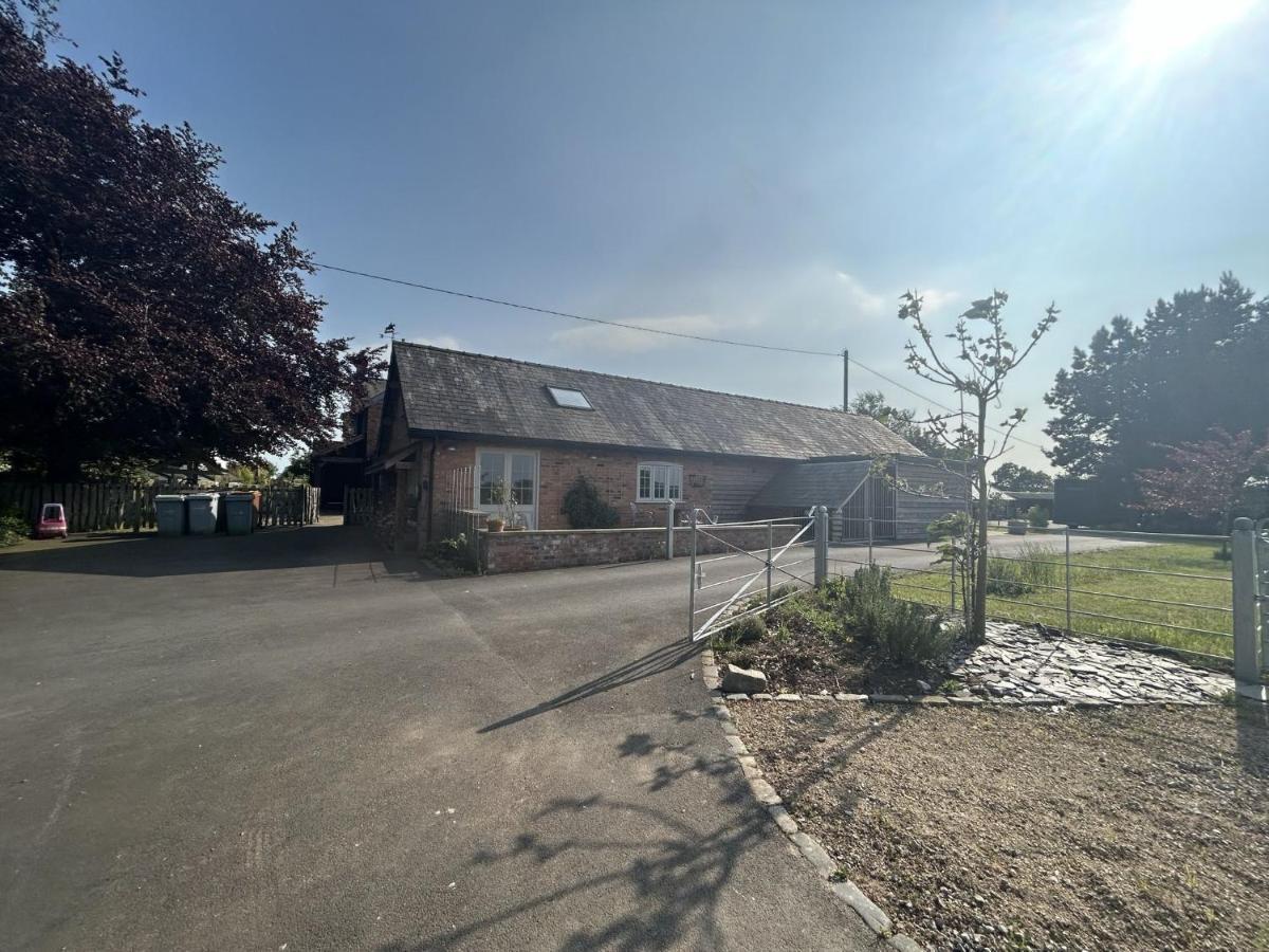 Вилла The Hayloft - Cheshire Кру Экстерьер фото